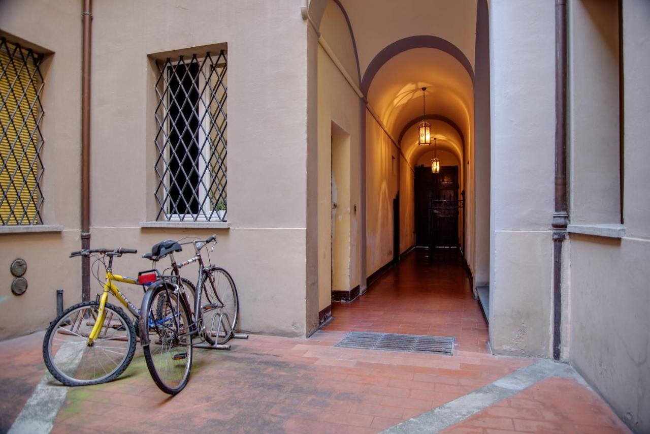 Nel Cuore Di Bologna - Casa Boss Bolonha Exterior foto